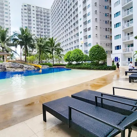 2 Bedroom Apartment Condotel Shore Residence Pasay