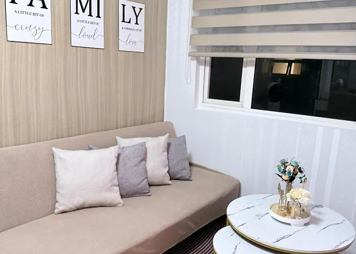 2 Bedroom Condotel Shore Pasay 4* Manila