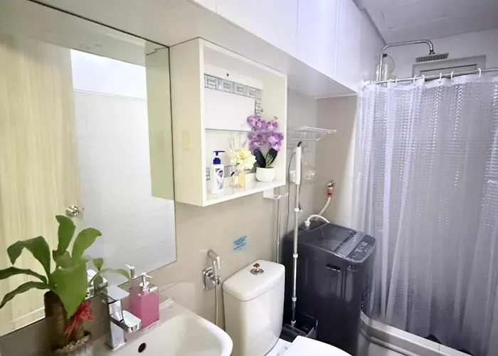 2 Bedroom Condotel Shore Pasay 4* Manila